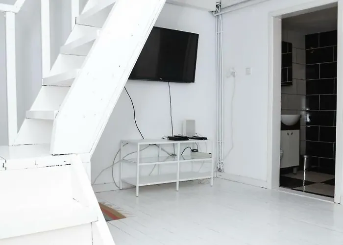 Bethlen Central Studio
